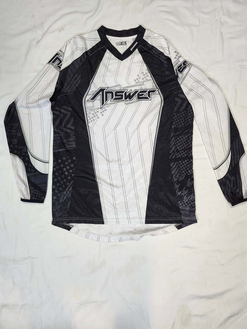 Answer Motocross Jersey Size XL Black White Long Sleeve MX Shirt